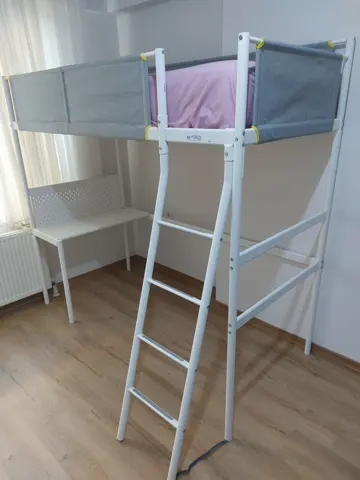 Mobilya montajı – Ayhan Aslan tarafından tamamlanan çalışma